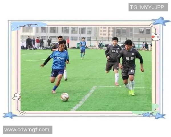 北风足球：在寒冷中燃烧激情与梦想的绿茵场上奋勇争先